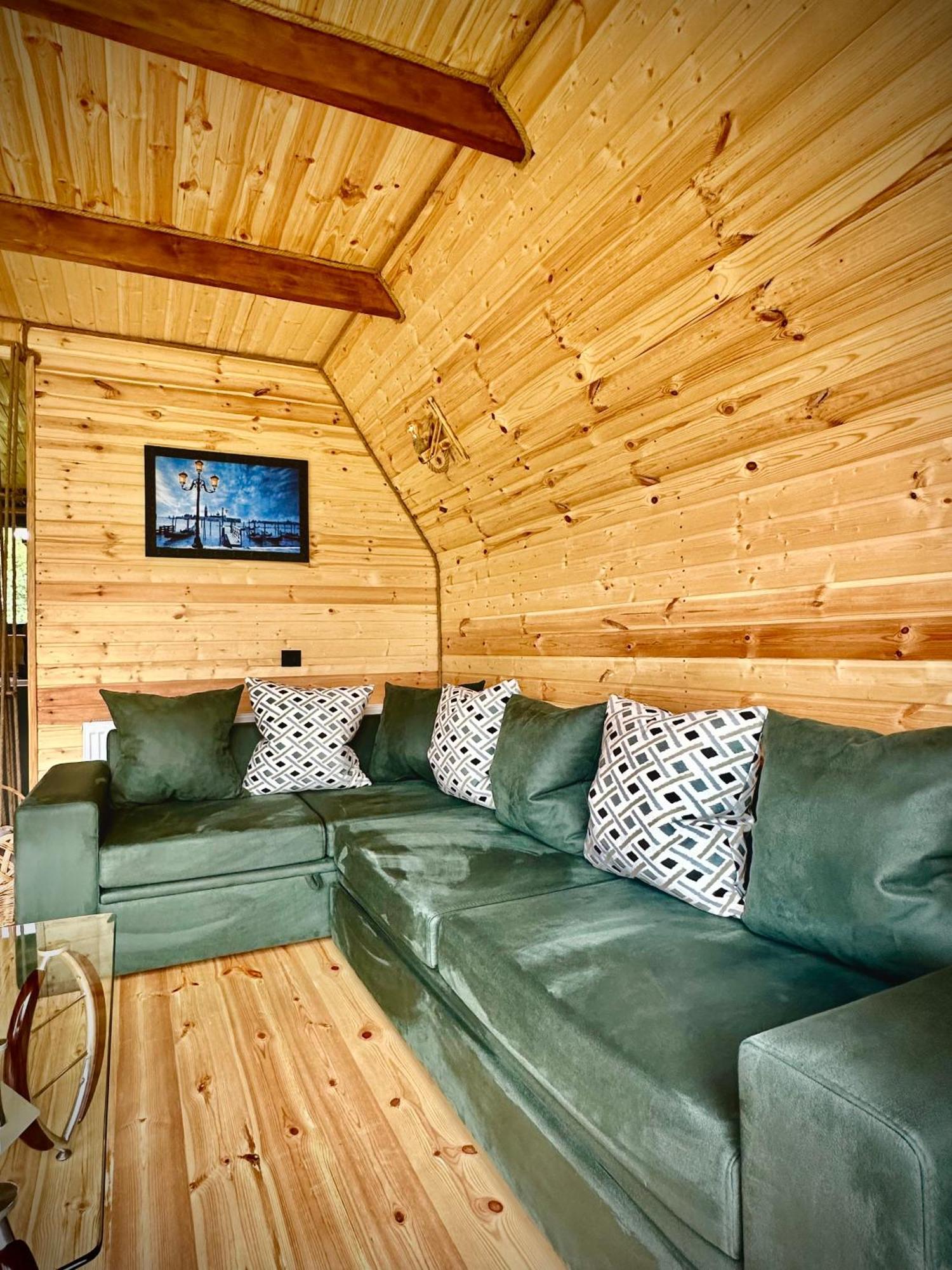 Hillside Apartment Stepantsminda